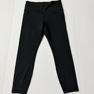 Athleta Elation Train 7/8 Tight Leggings Black Medium Yoga Gym Athleisure Active